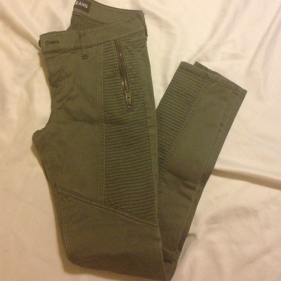 Express pants - Picture 3 of 4